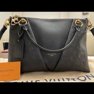 Louis Vuitton Black Monogram Empreinte V Tote MM
